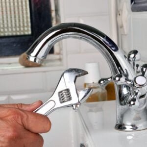 Avoid 6 Common DIY Plumbing Failures